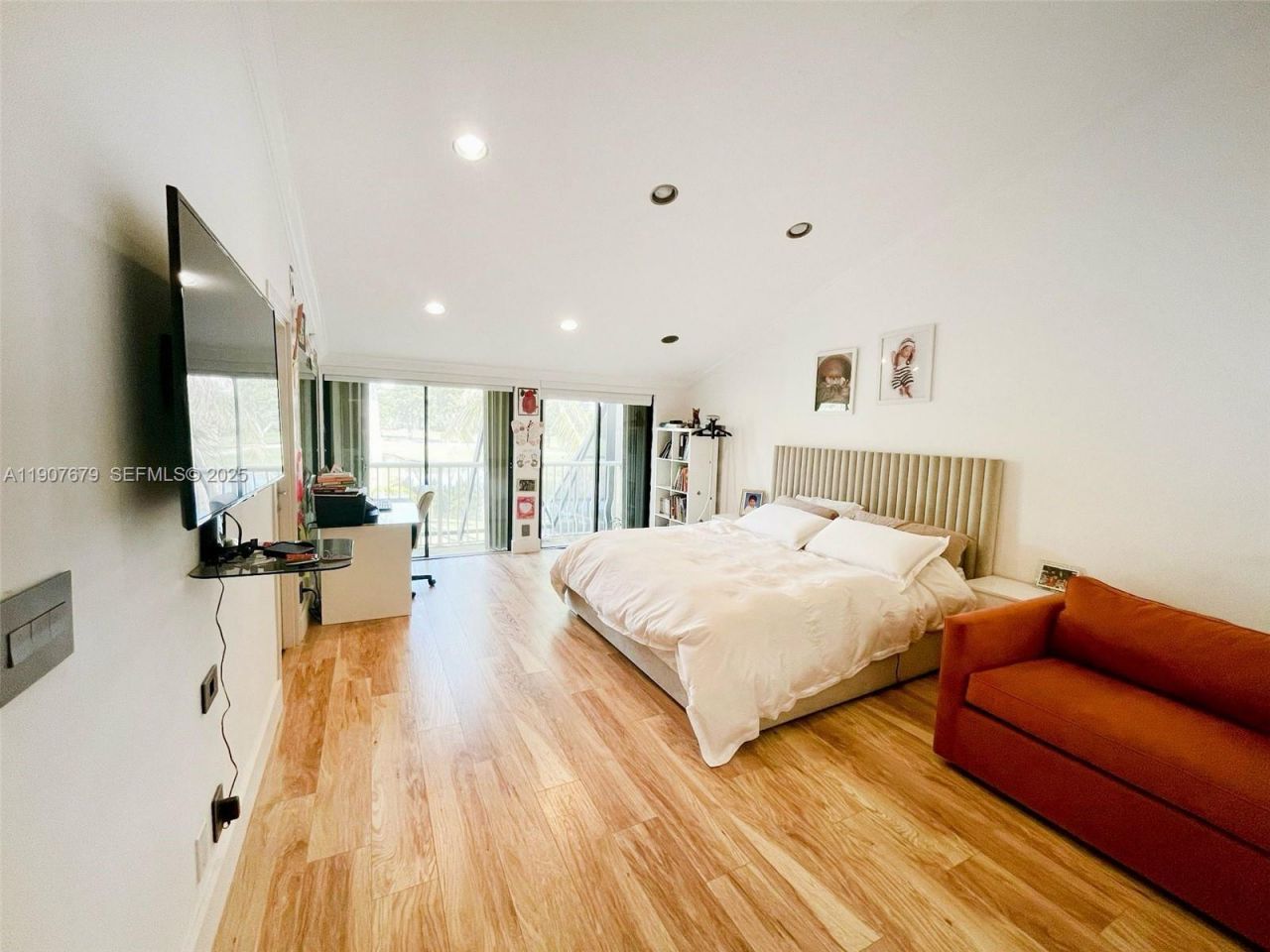 20444 NE 34th Ct, Unit 12, Aventura, FL 33180 Photo