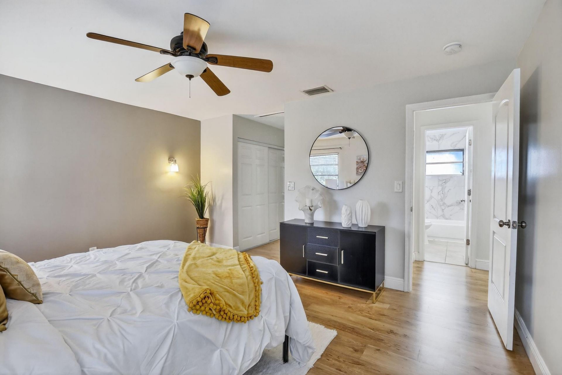 3930 SW 82nd Terrace, Davie, FL 33328 Photo