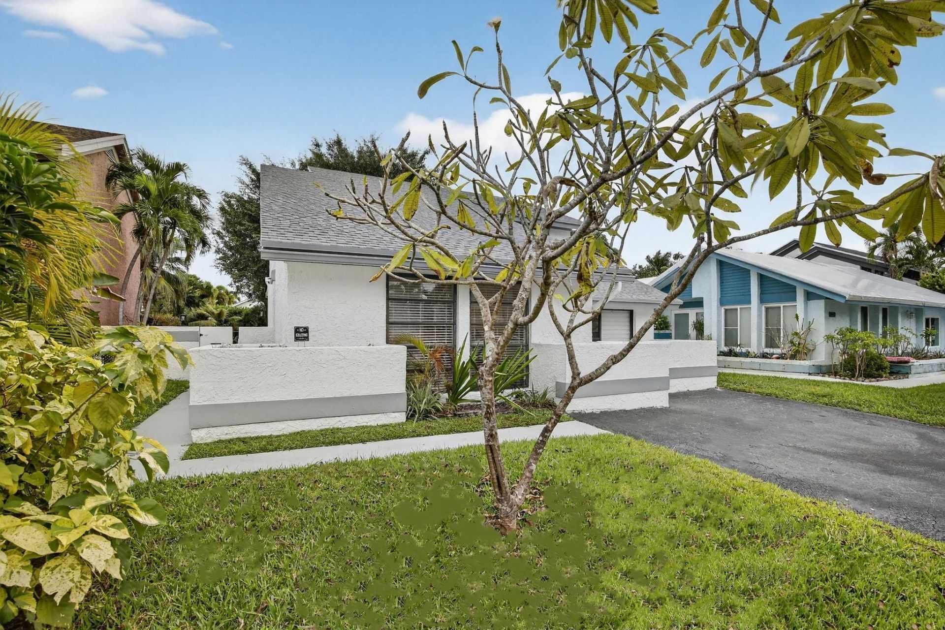 3930 SW 82nd Terrace, Davie, FL 33328 Photo