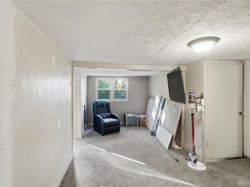 8946 Old Dayton Road, Dayton, OH 45417 Photo 24