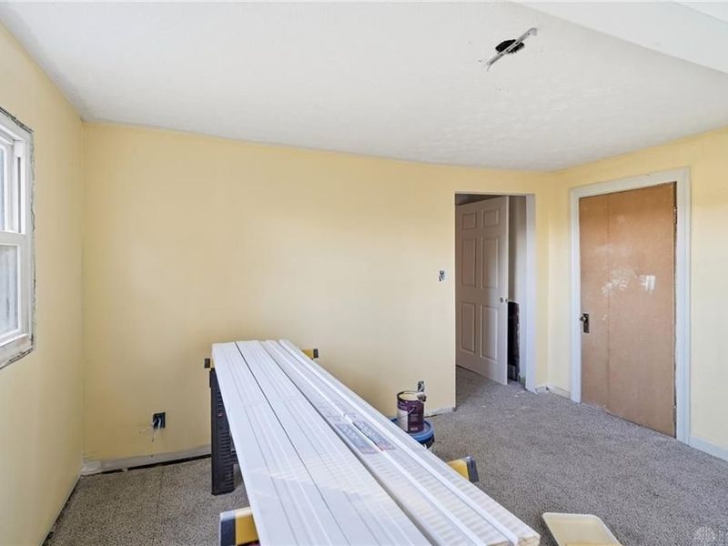 8946 Old Dayton Road, Dayton, OH 45417 Photo 32