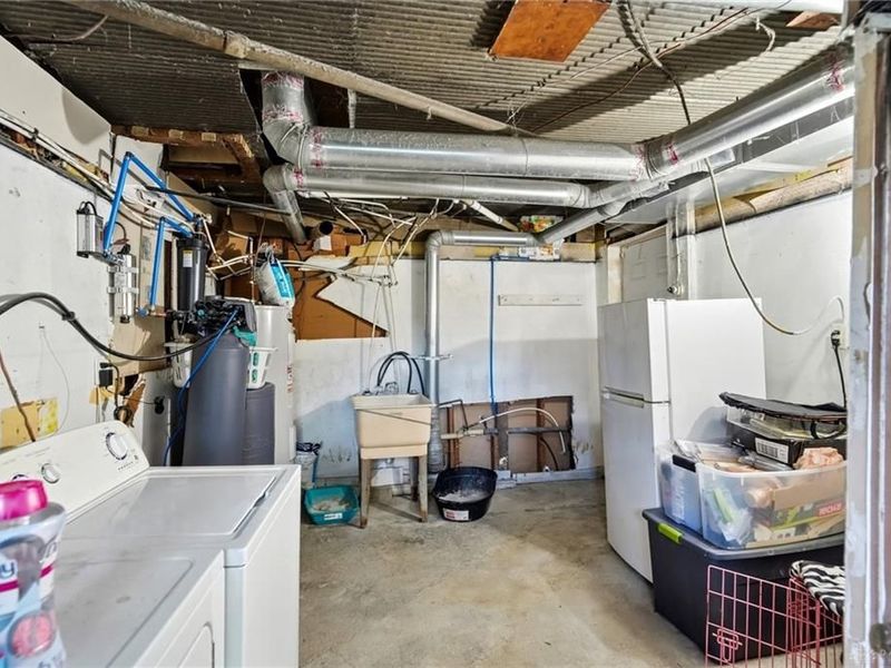 8946 Old Dayton Road, Dayton, OH 45417 Photo 40