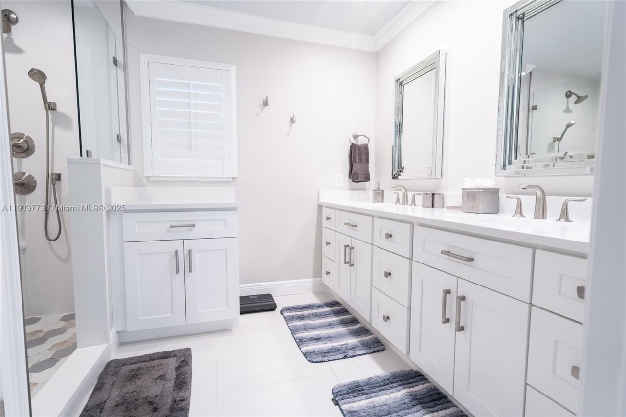 50 NW 128th Ave, Plantation, FL 33325 Photo