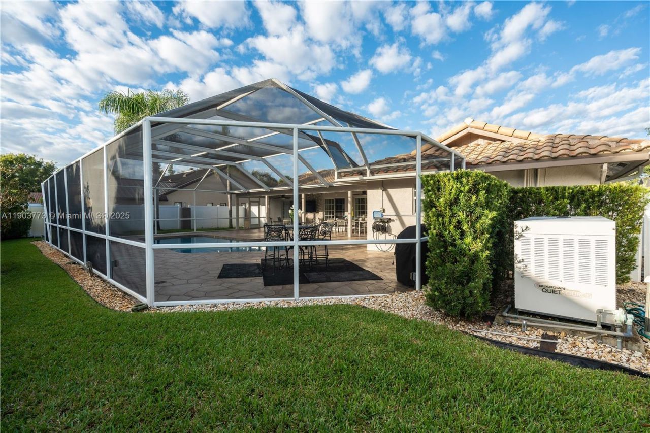 50 NW 128th Ave, Plantation, FL 33325 Photo