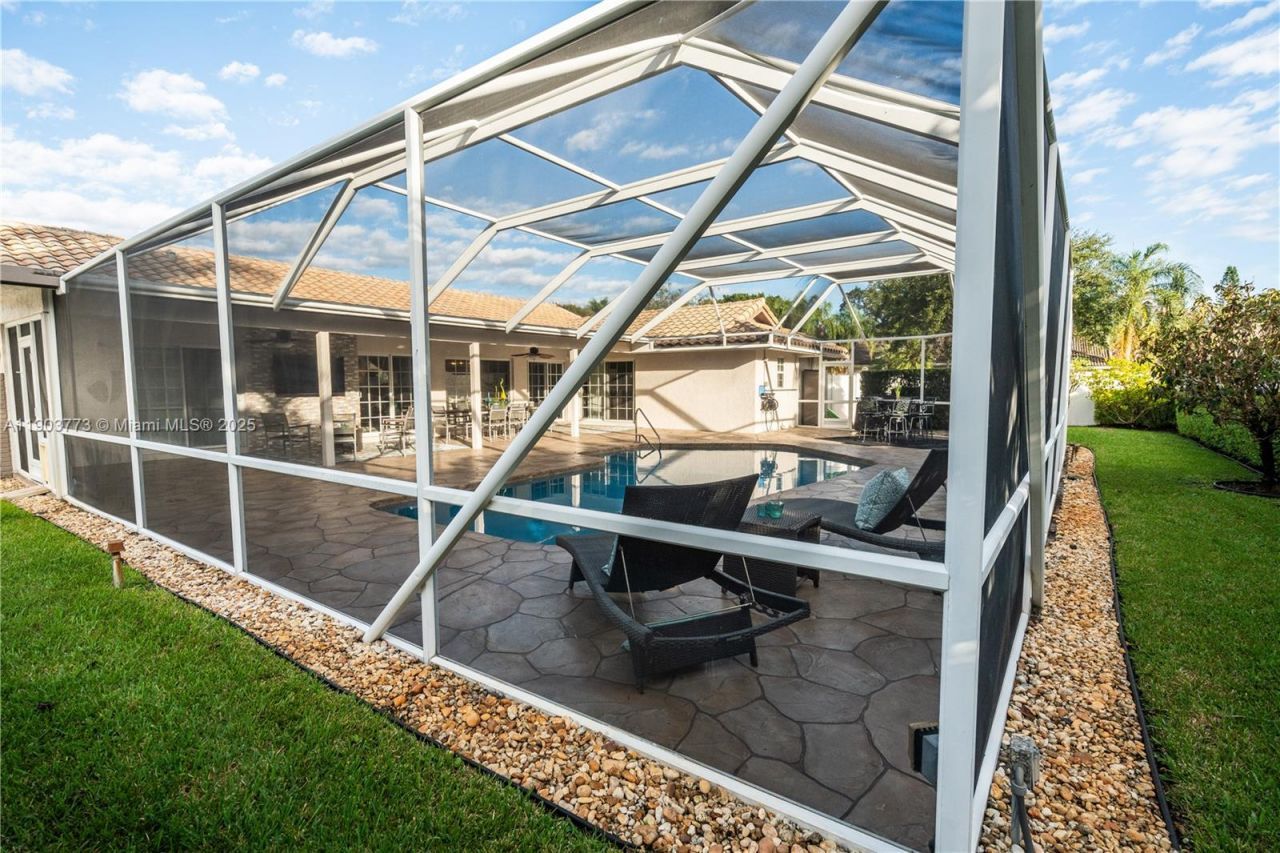 50 NW 128th Ave, Plantation, FL 33325 Photo