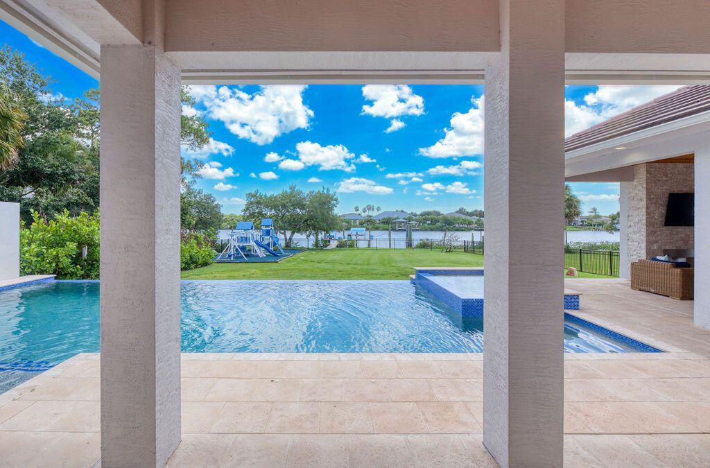 2821 SE North Lookout Boulevard, Port Saint Lucie, FL 34984 Photo