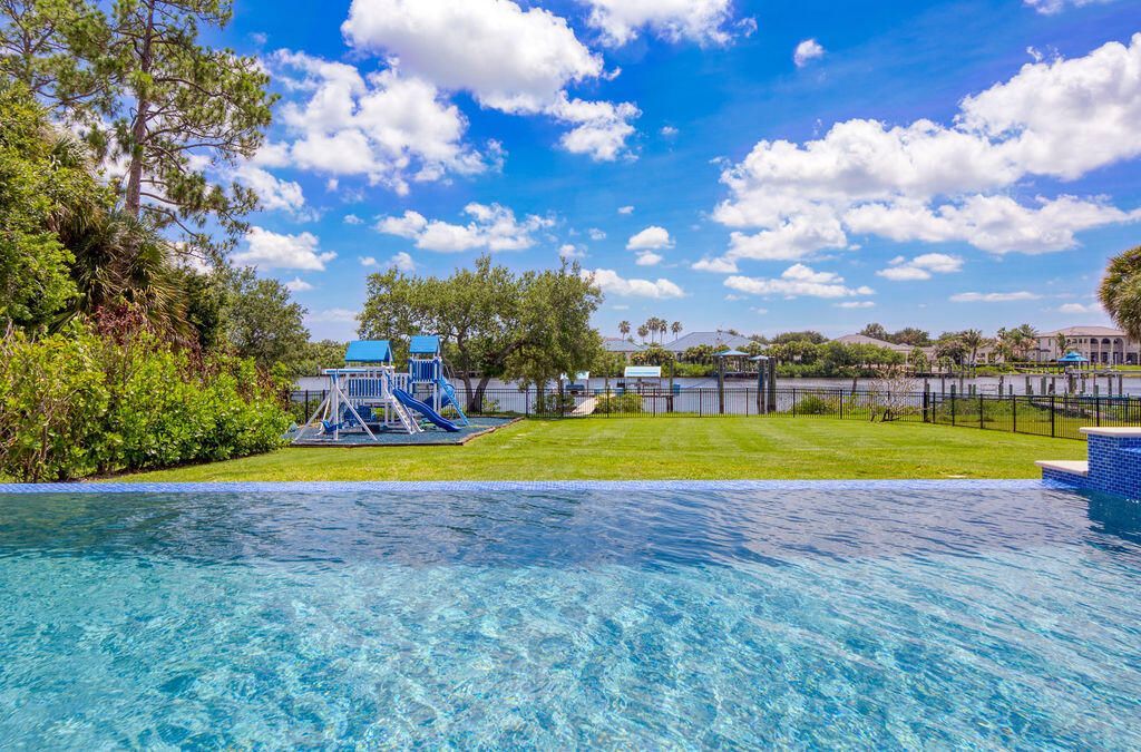 2821 SE North Lookout Boulevard, Port Saint Lucie, FL 34984 Photo