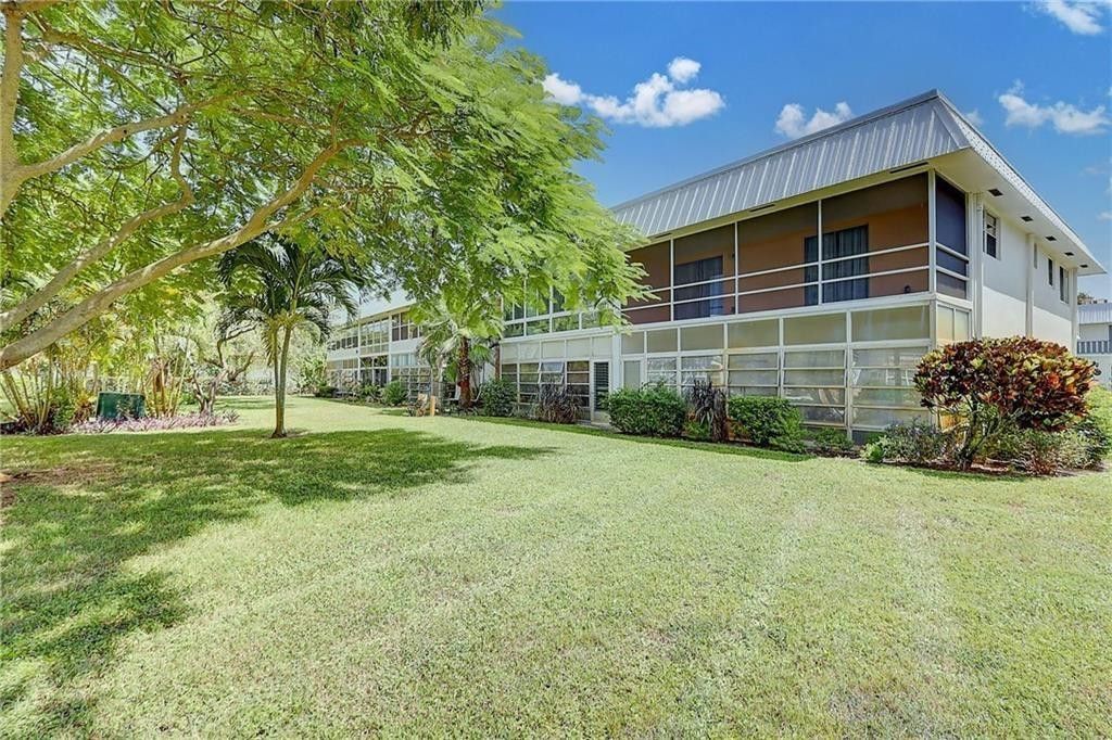 2929 SE Ocean Boulevard, Unit 142-3, Stuart, FL 34996 Photo