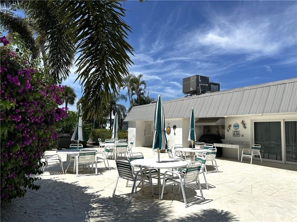 2929 SE Ocean Boulevard, Unit 142-3, Stuart, FL 34996 Photo