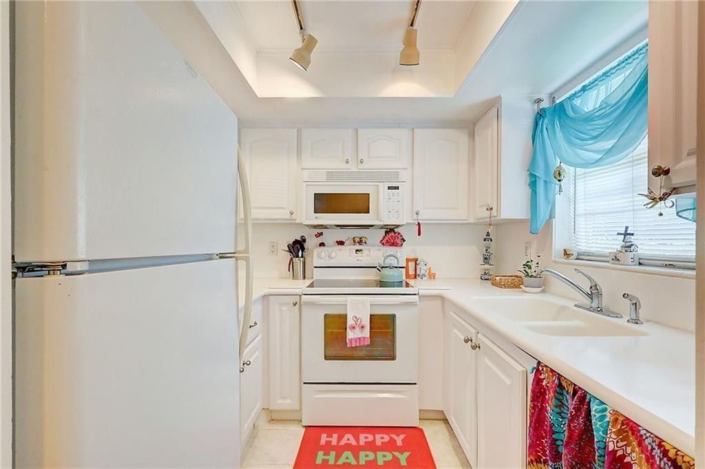 2929 SE Ocean Boulevard, Unit 142-3, Stuart, FL 34996 Photo