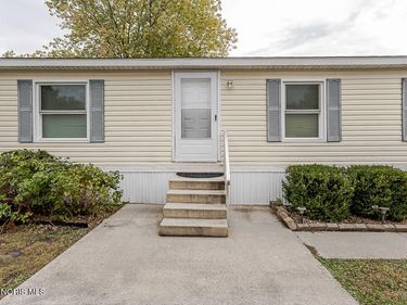 535 W Gypsy Lane Road, Bowling Green, OH 43402