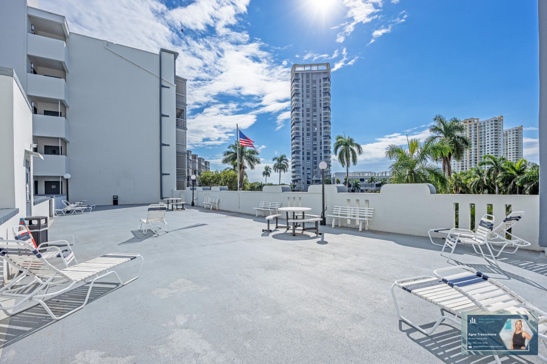 300 Diplomat Parkway, Unit 607, Hallandale Beach, FL 33009 Photo