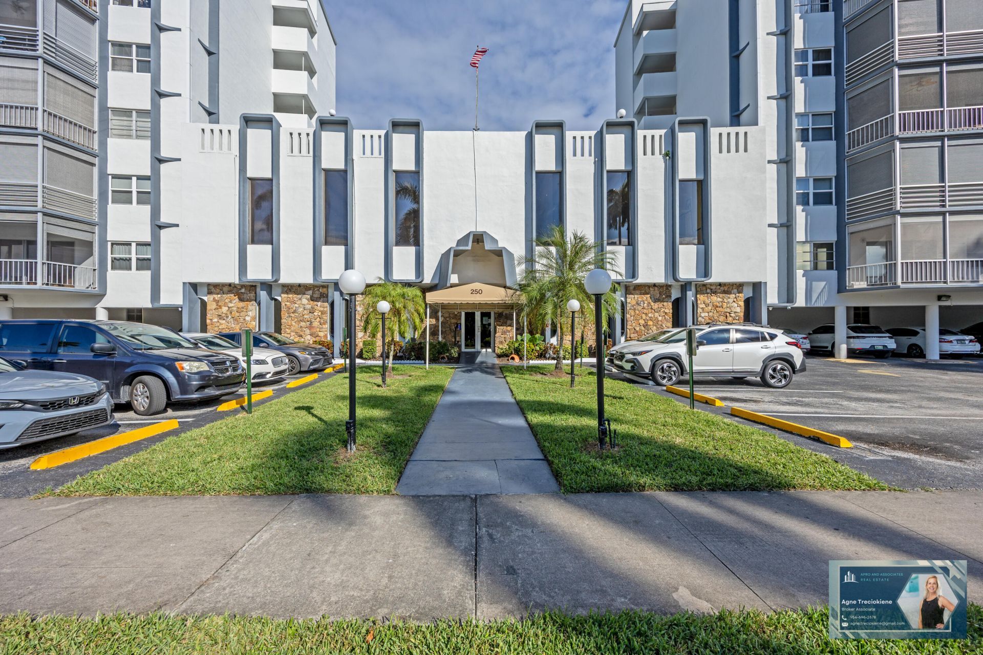 300 Diplomat Parkway, Unit 607, Hallandale Beach, FL 33009 Photo