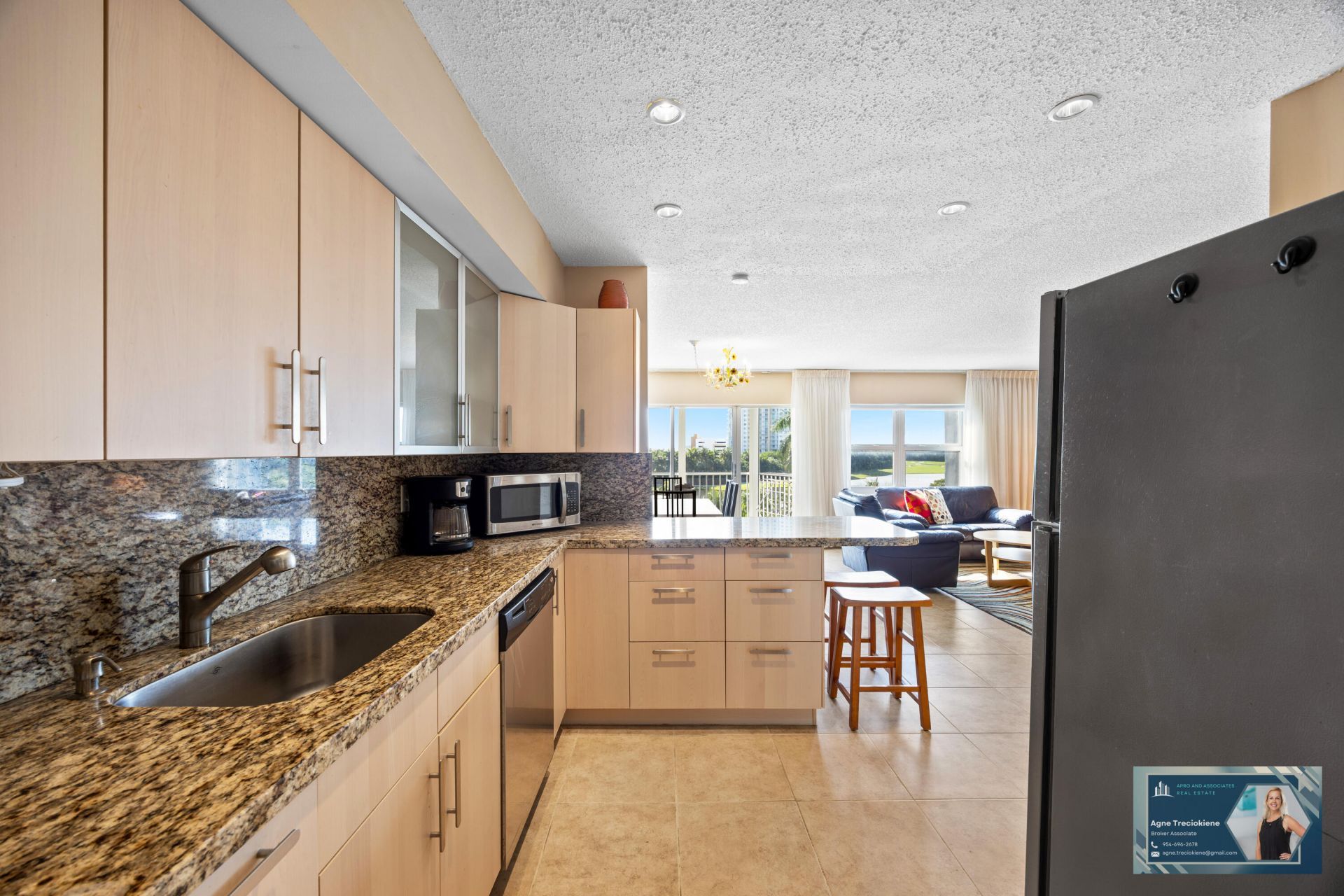 300 Diplomat Parkway, Unit 607, Hallandale Beach, FL 33009 Photo