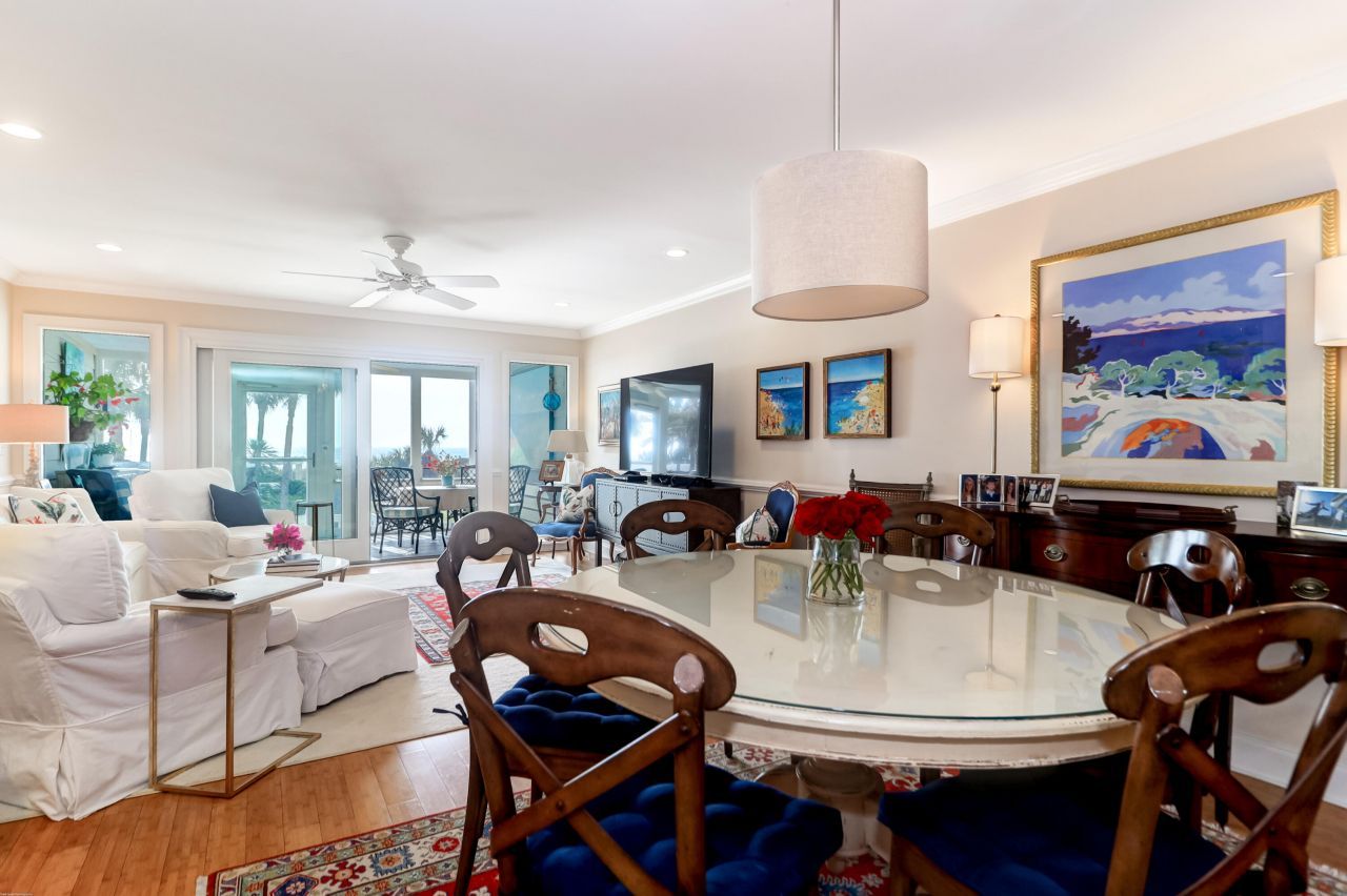 22 Beach Club Villas Photo 8