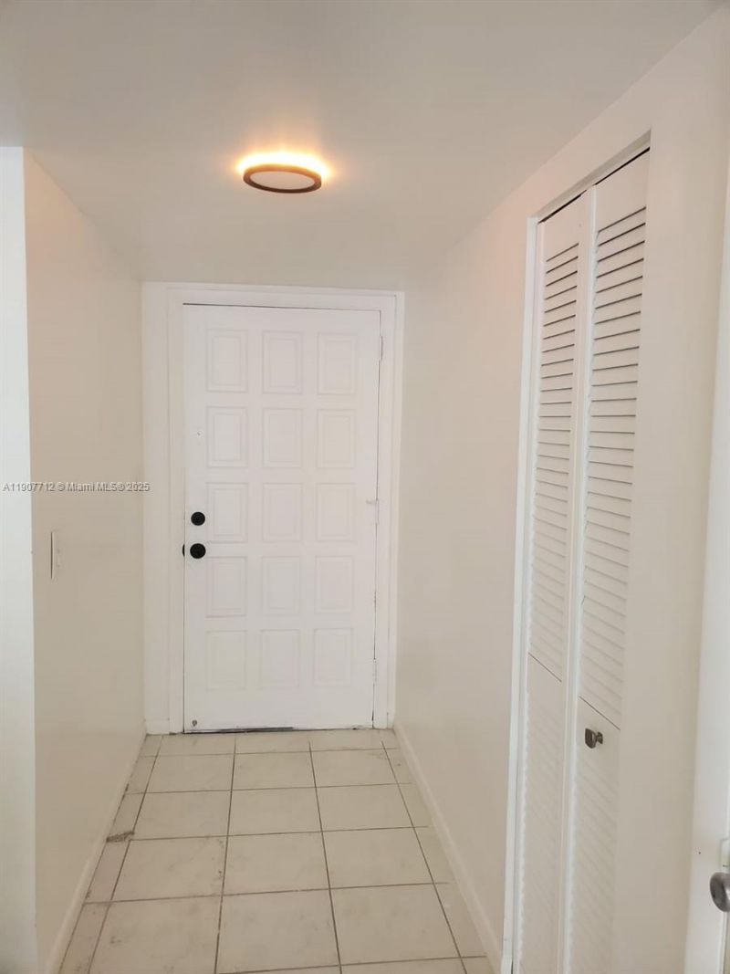 3300 Spanish Moss Ter, Unit 411, Lauderhill, FL 33319 Photo