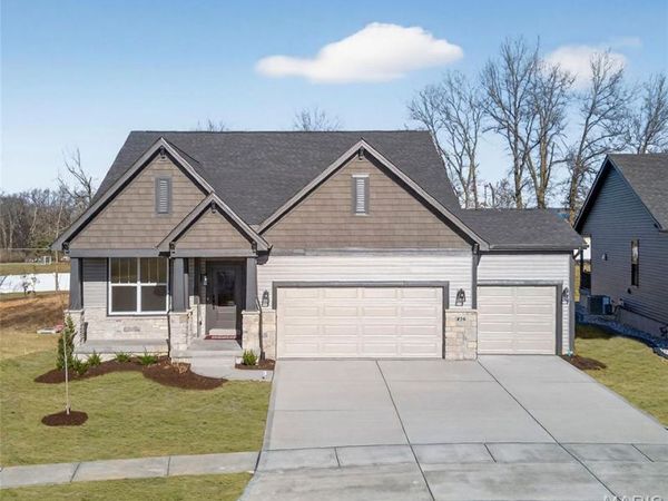 236 Randlin Drive, O'Fallon, MO 63367