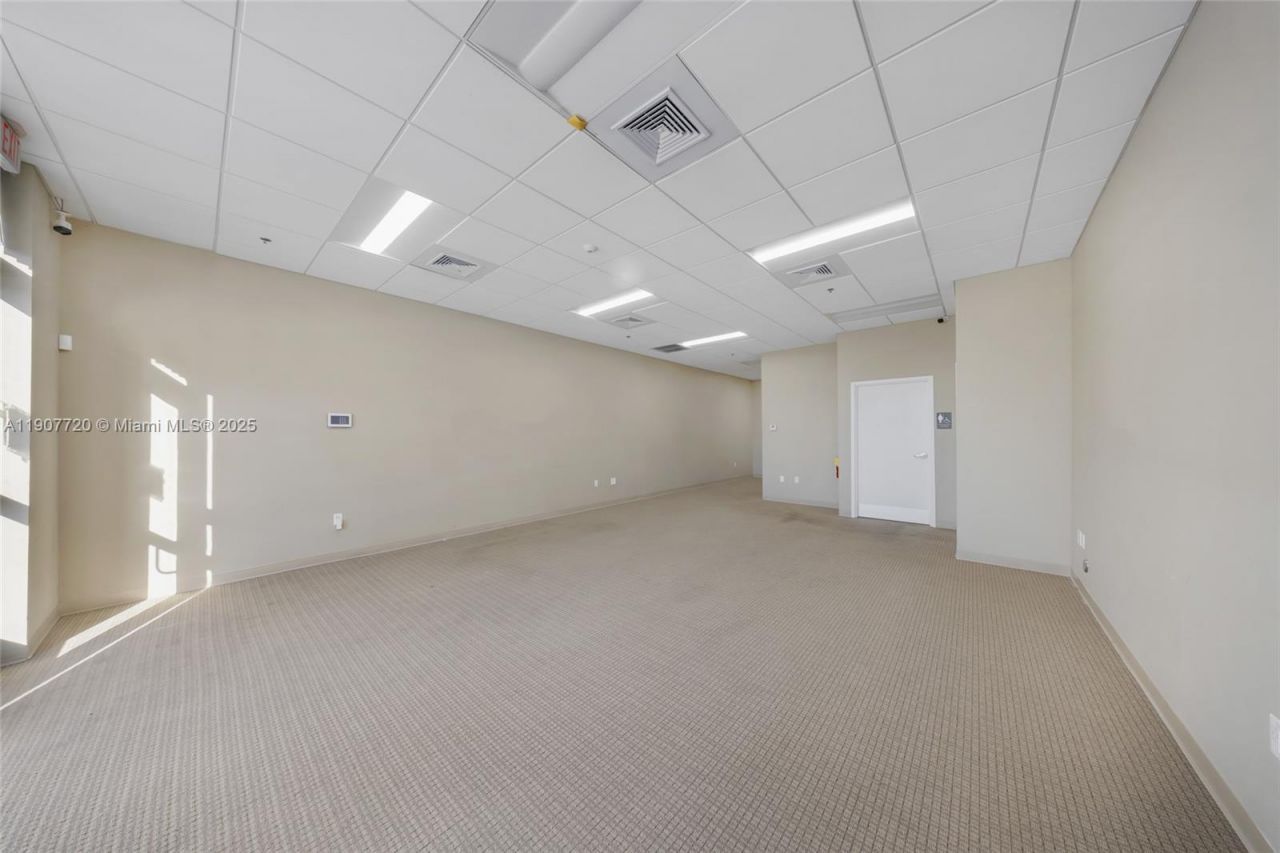 14001 NW 112th Ave, Unit 4, Hialeah Gardens, FL 33018 Photo