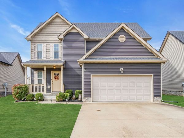 3738 Silver Fox Ct, Clarksville, TN 37040