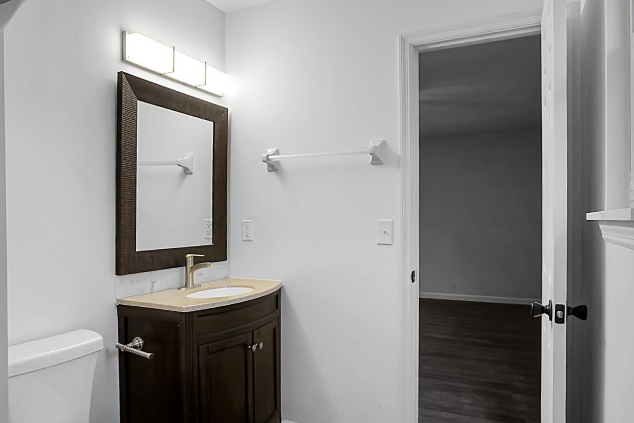 401 Terrier Road Photo 39