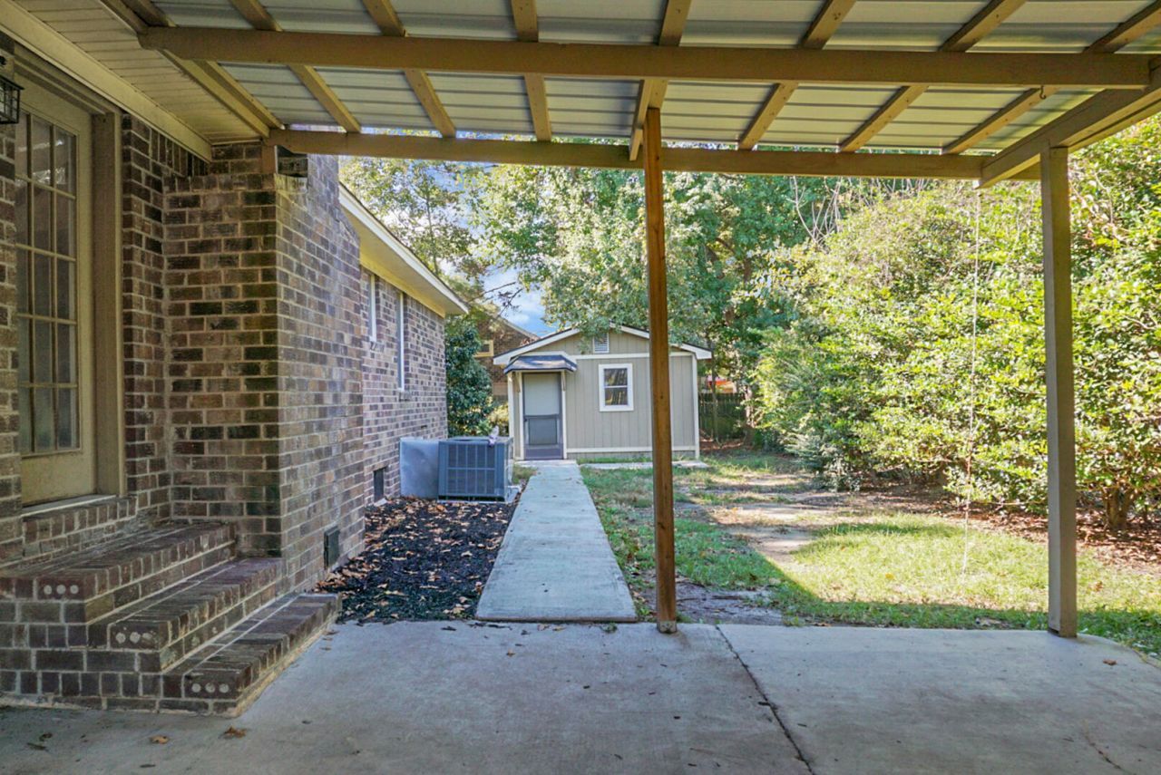 401 Terrier Road Photo 42