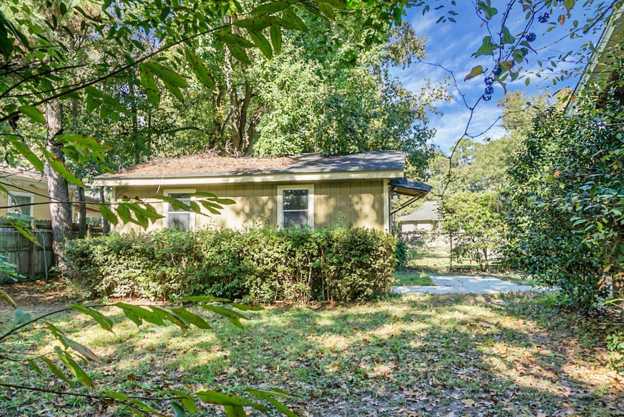 401 Terrier Road Photo 47