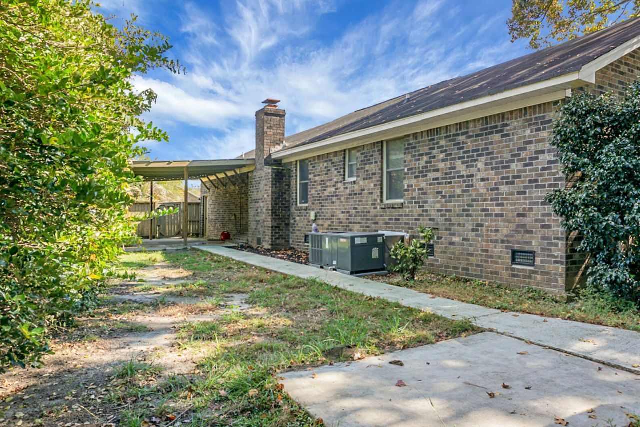 401 Terrier Road Photo 48