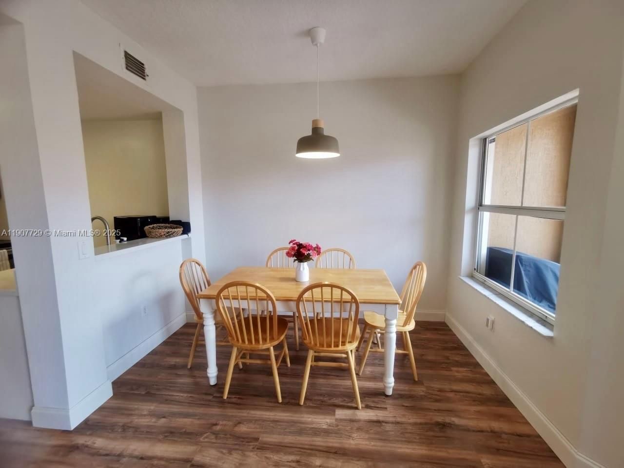 6201 NW 114th Pl, Unit 245, Doral, FL 33178 Photo