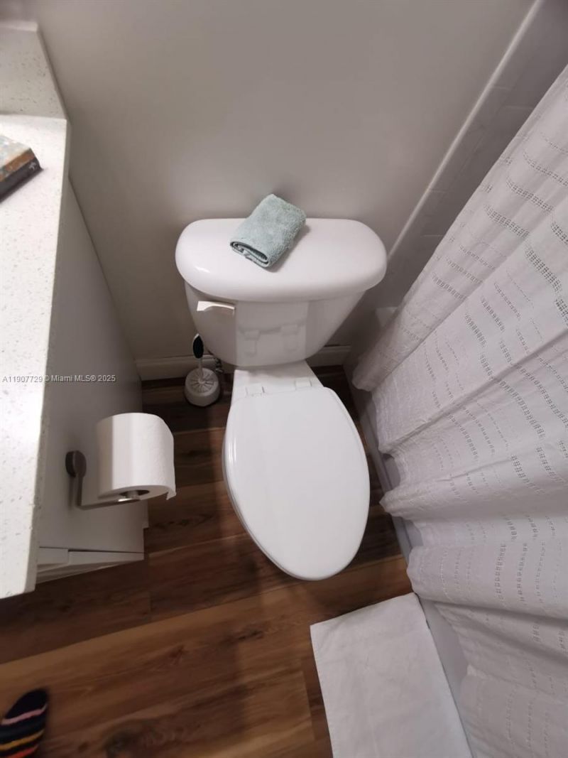 6201 NW 114th Pl, Unit 245, Doral, FL 33178 Photo