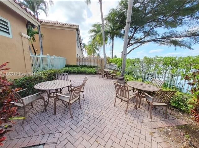 6201 NW 114th Pl, Unit 245, Doral, FL 33178 Photo