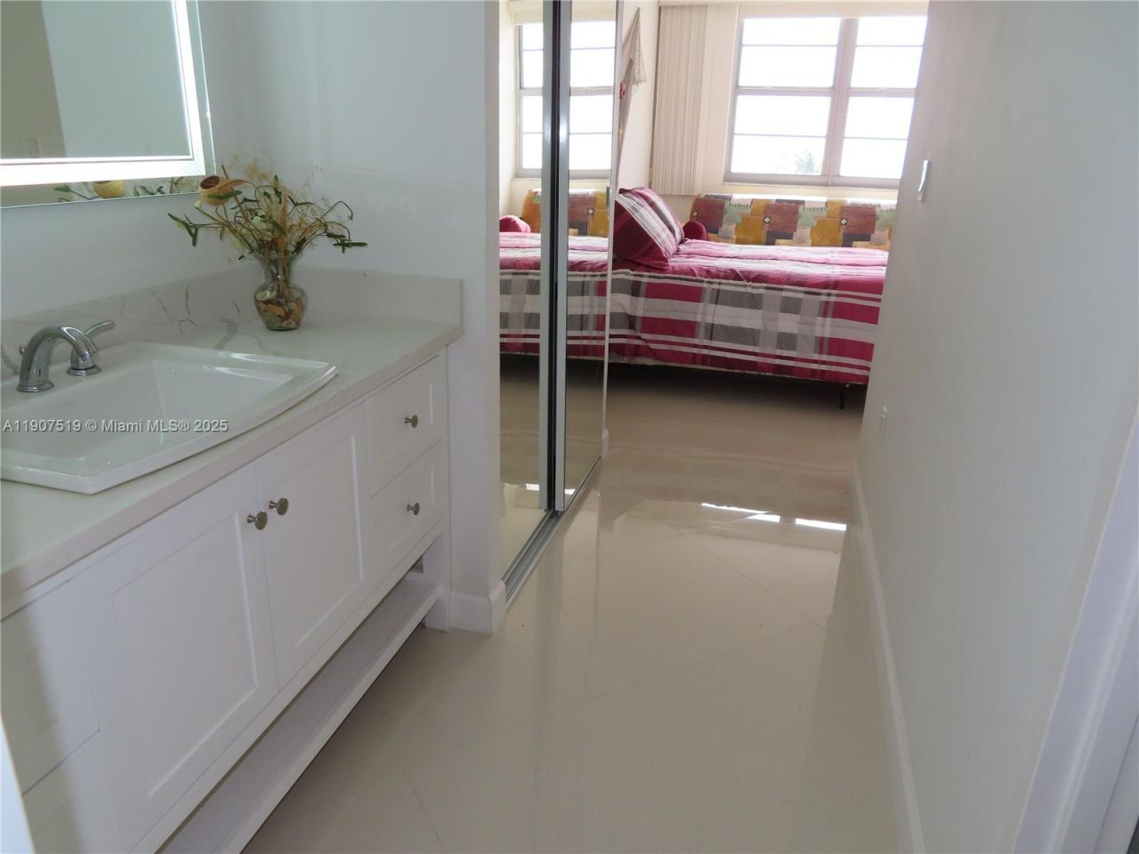 5701 Collins Ave, Unit 304, Miami Beach, FL 33140 Photo