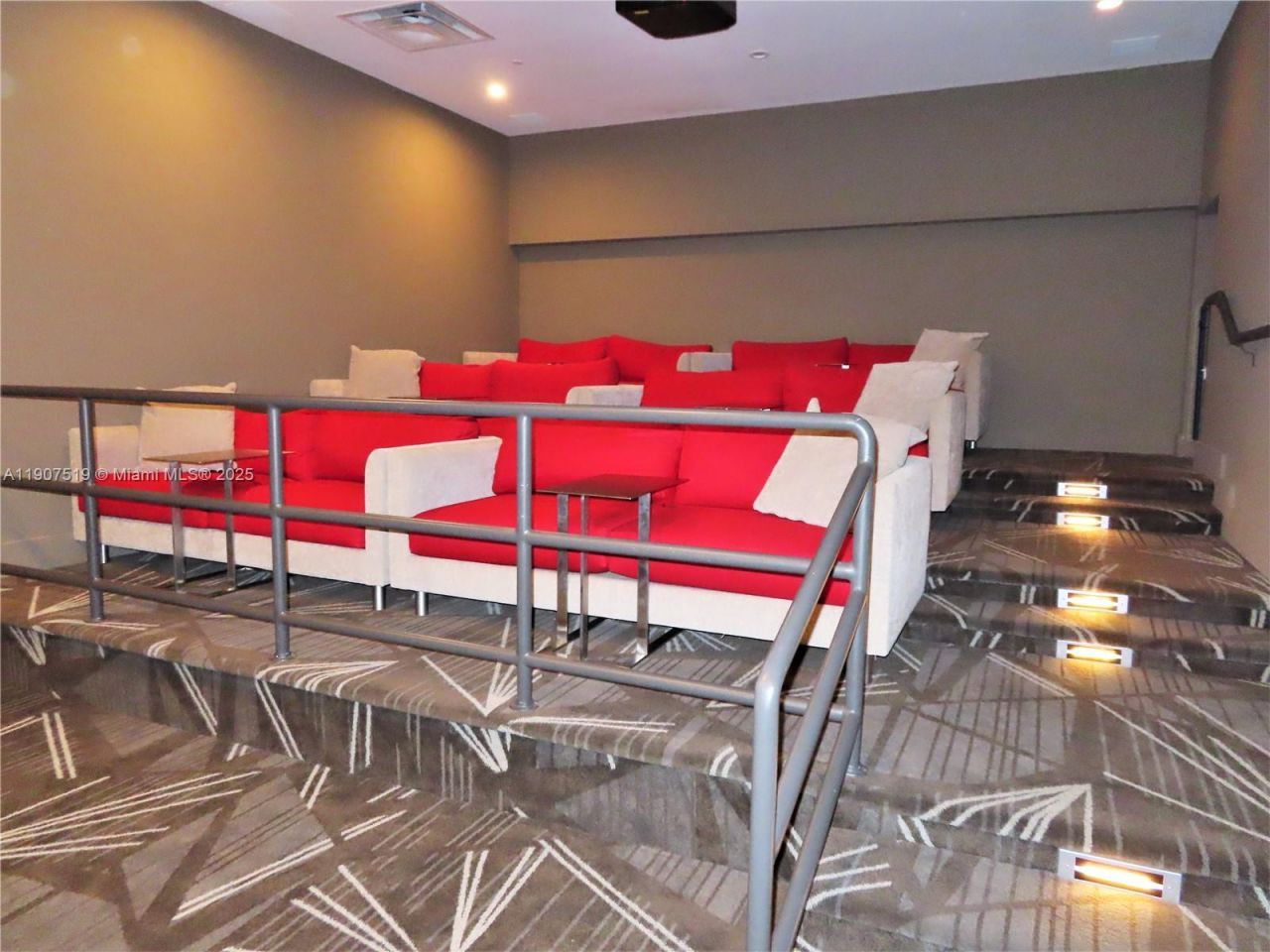 5701 Collins Ave, Unit 304, Miami Beach, FL 33140 Photo