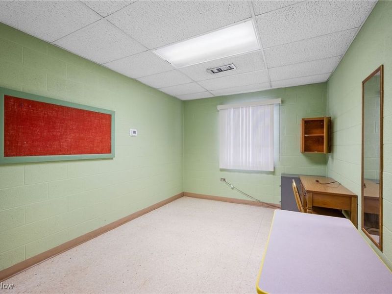 1900 East Avenue, Akron, OH 44314 Photo 31