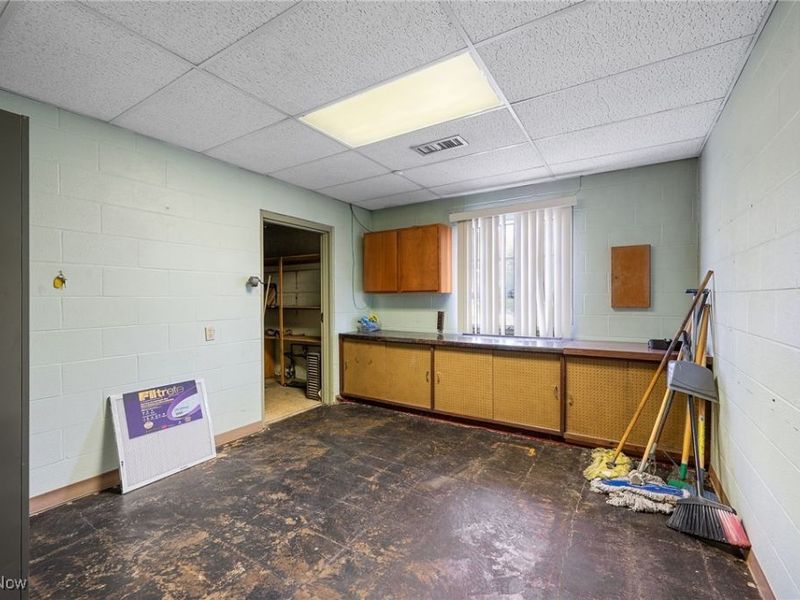 1900 East Avenue, Akron, OH 44314 Photo 37