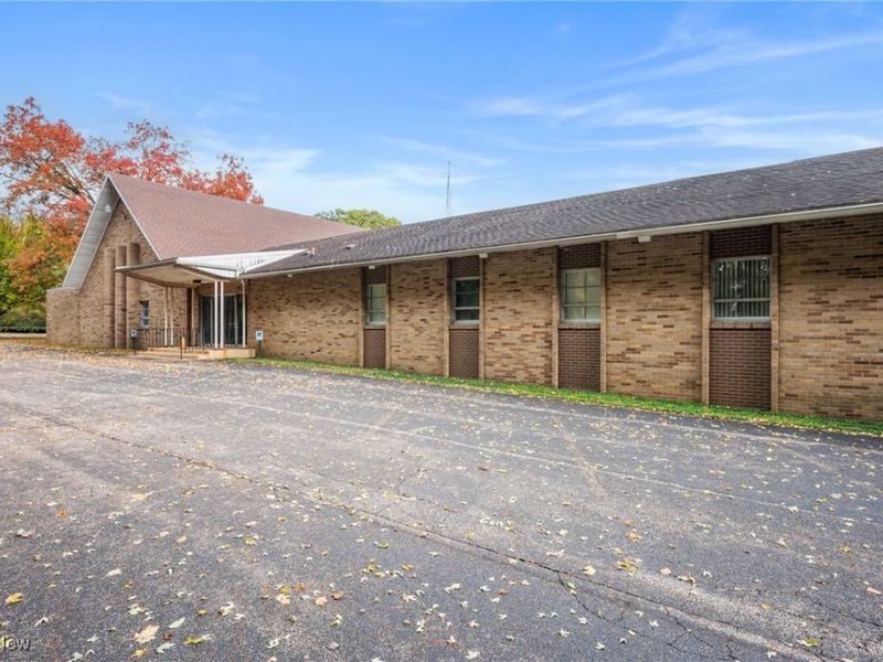 1900 East Avenue, Akron, OH 44314 Photo 4
