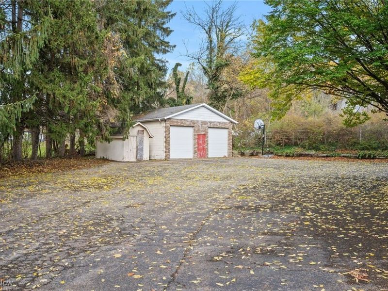1900 East Avenue, Akron, OH 44314 Photo 50