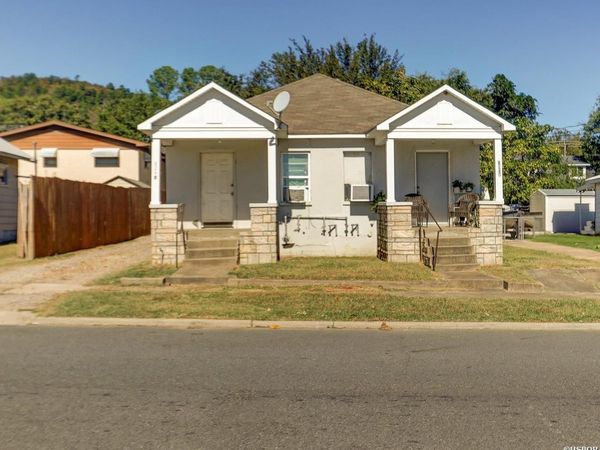 824 RECTOR, Hot Springs, AR 71913