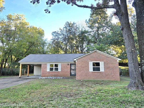 5843 Ashford Drive, Horn Lake, MS 38637