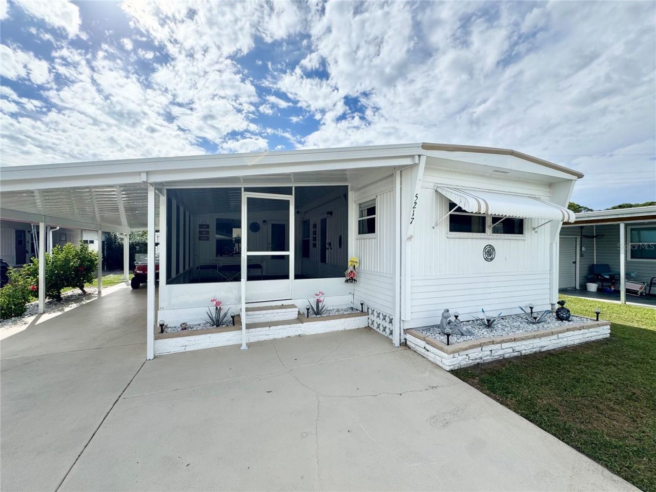 5217 Pebble Beach Avenue, Sarasota, FL 34234 Main Photo