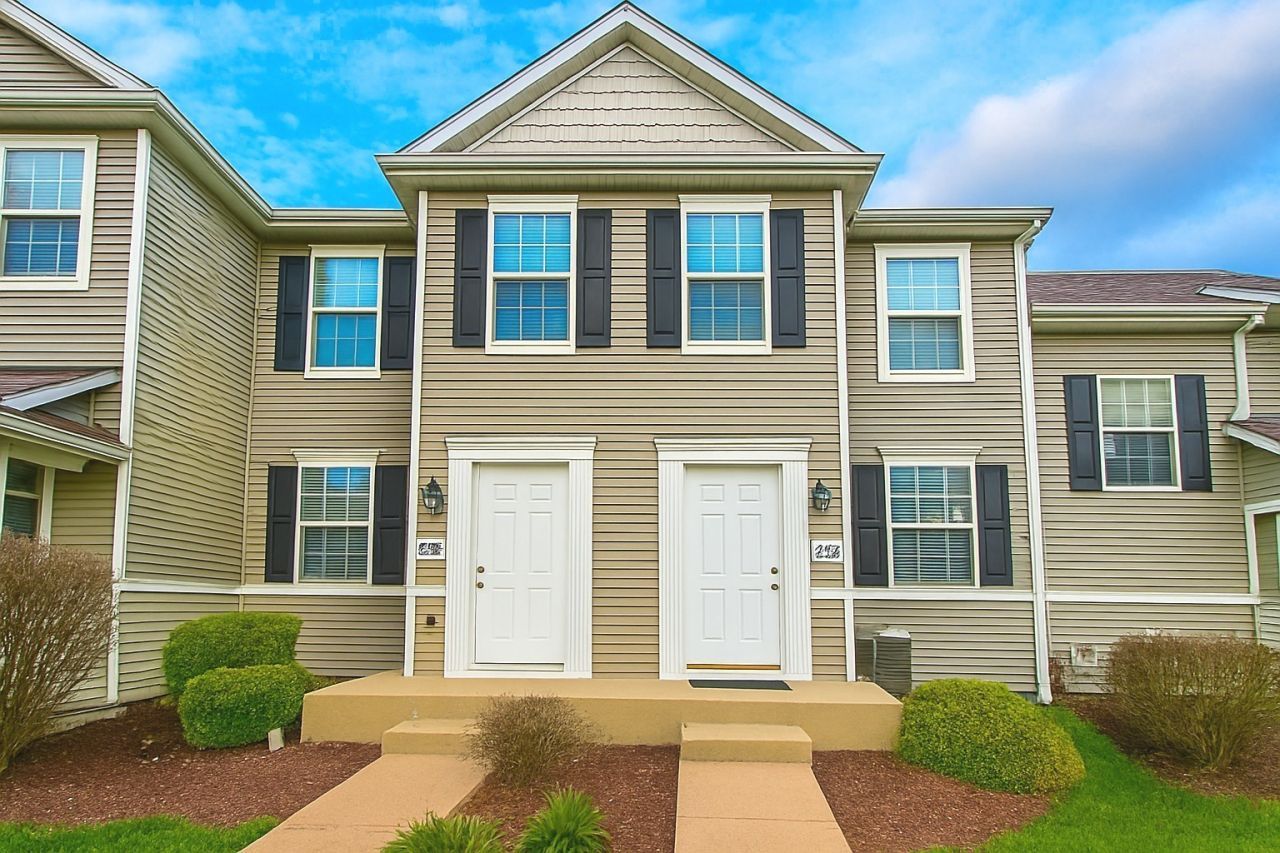 1713 Fieldstone Drive N, Shorewood, IL 60404 Main Photo