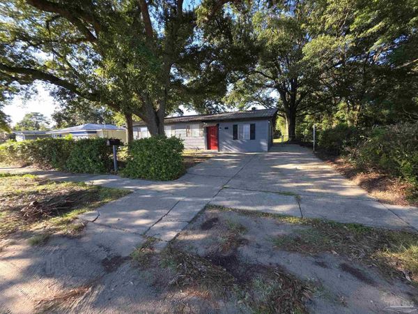 708 Massachusetts Ave, Pensacola, FL 32505