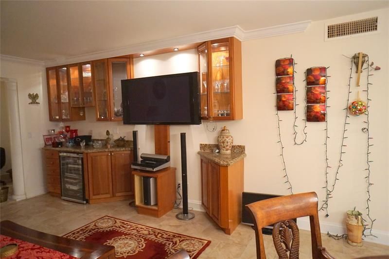 2851 Somerset Drive, Unit 103, Lauderdale Lakes, FL 33311 Photo