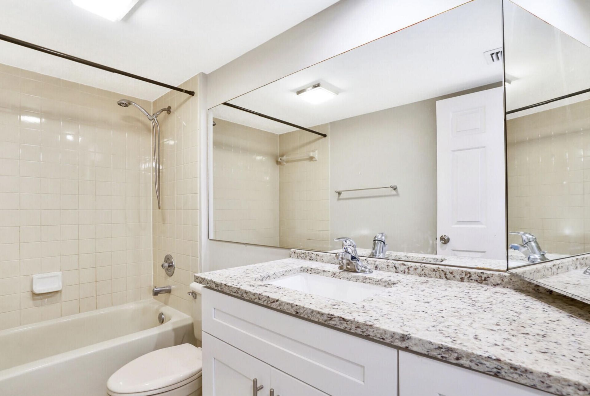 3636 Whitehall Drive, Unit 401, West Palm Beach, FL 33401 Photo