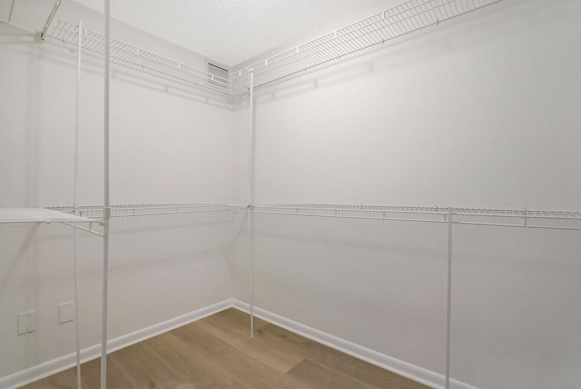 3636 Whitehall Drive, Unit 401, West Palm Beach, FL 33401 Photo