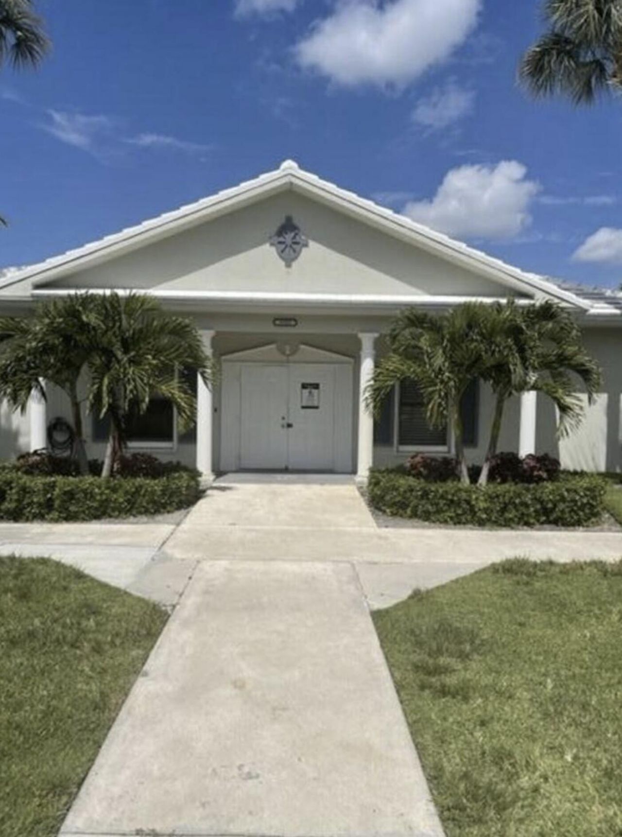 3636 Whitehall Drive, Unit 401, West Palm Beach, FL 33401 Photo