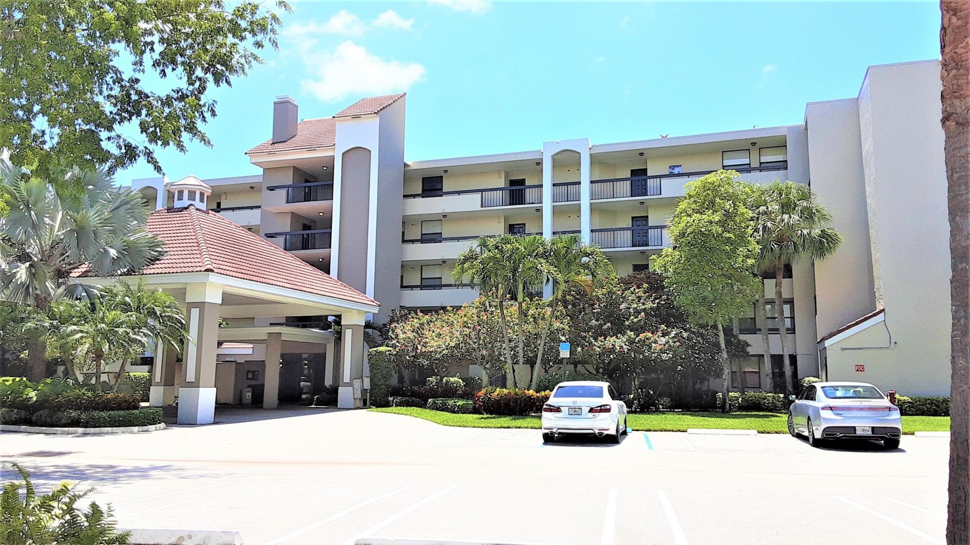 1915 Lavers Circle, Unit E208, Delray Beach, FL 33444 Photo