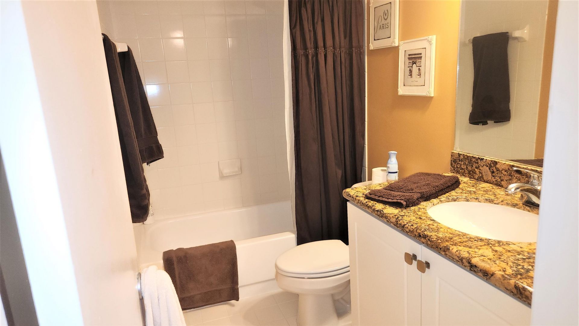 1915 Lavers Circle, Unit E208, Delray Beach, FL 33444 Photo