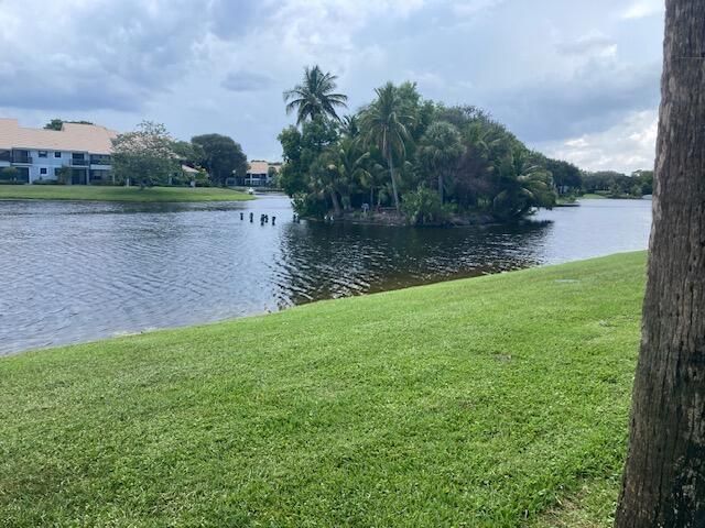 16913 Waterbend Drive, Unit 165, Jupiter, FL 33477 Photo