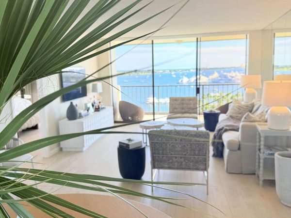 5200 N Flagler Drive, Unit 1406, West Palm Beach, FL 33407