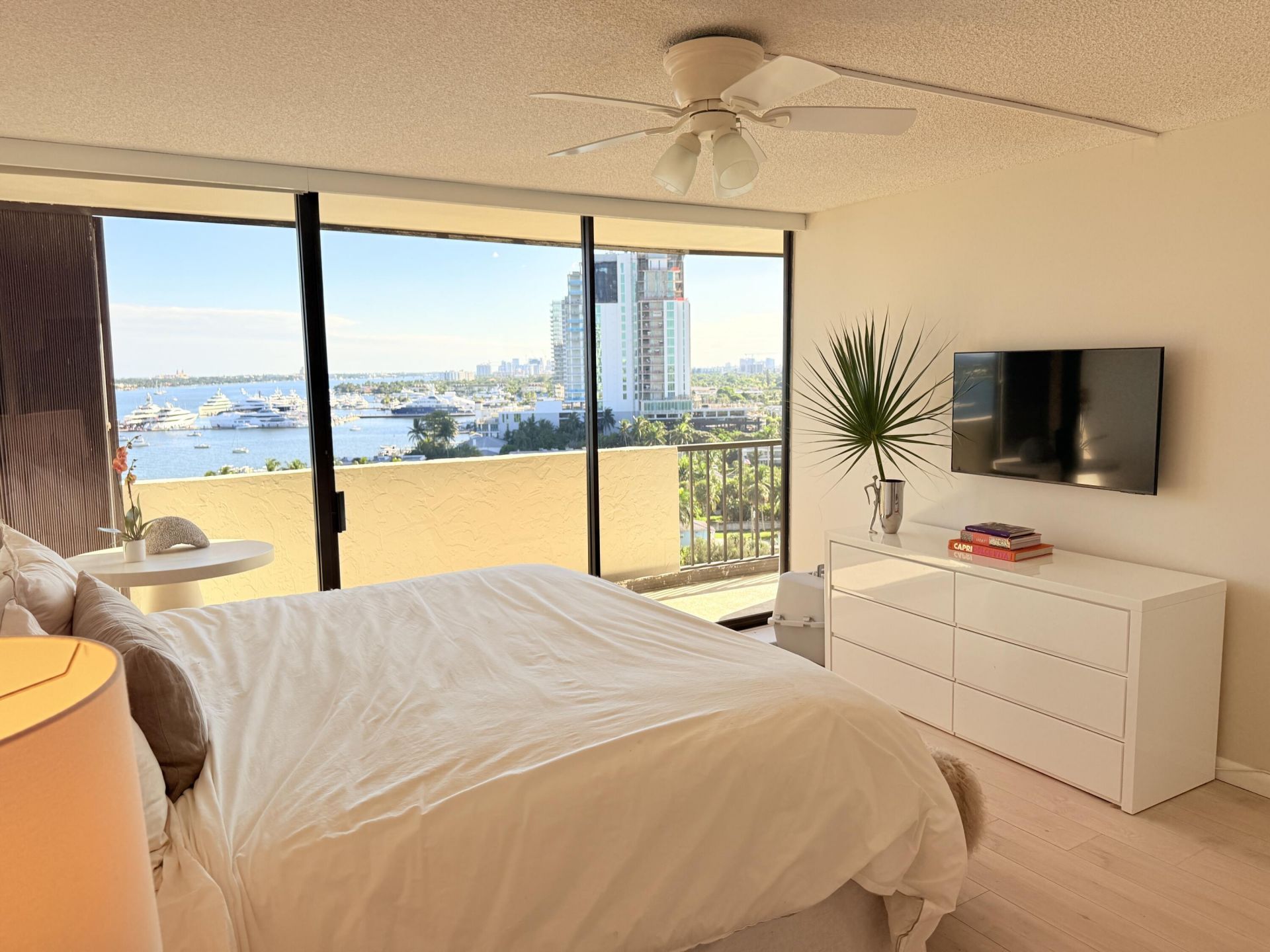 5200 N Flagler Drive, Unit 1406, West Palm Beach, FL 33407 Photo